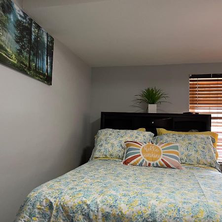 A Deluxe Room นิวยอร์ก ภายนอก รูปภาพ